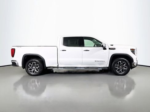 New 2026 GMC Sierra 1500 SLT w/ SLT Premium Plus Package image 8