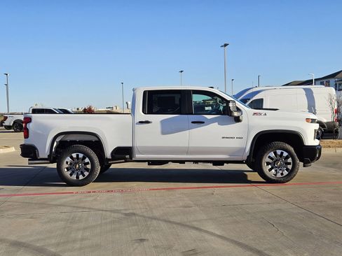 New 2026 Chevrolet Silverado 2500 Custom w/ Custom Value Package image 8
