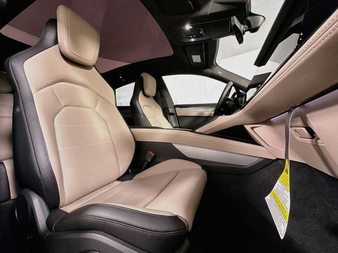 New 2026 Porsche Cayenne Electric Coupe AWD/4WD image 28