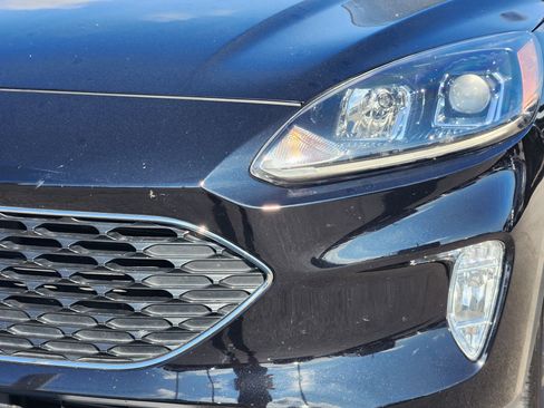 Used 2022 Ford Escape SEL AWD/4WD image 8