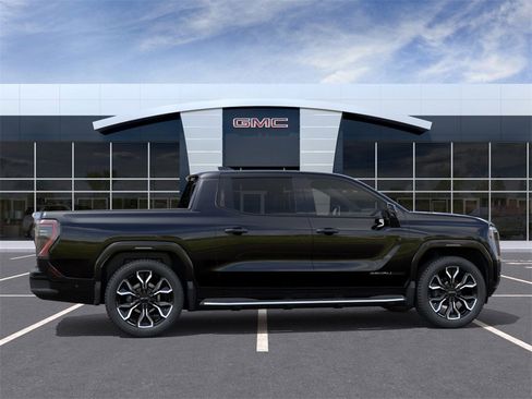 New 2025 GMC Sierra EV Denali image 5