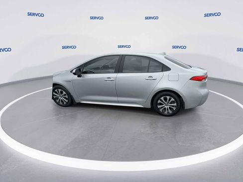 Used 2021 Toyota Corolla LE FWD image 8