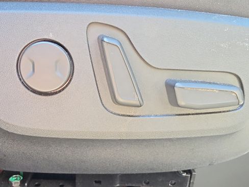 Used 2025 Kia EV6 GT-Line AWD/4WD image 35