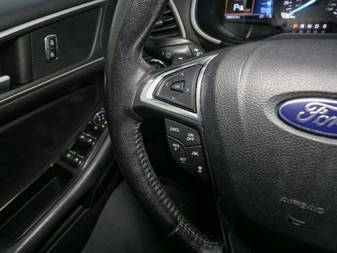Used 2019 Ford Edge SEL w/ Equipment Group 201A AWD/4WD image 28