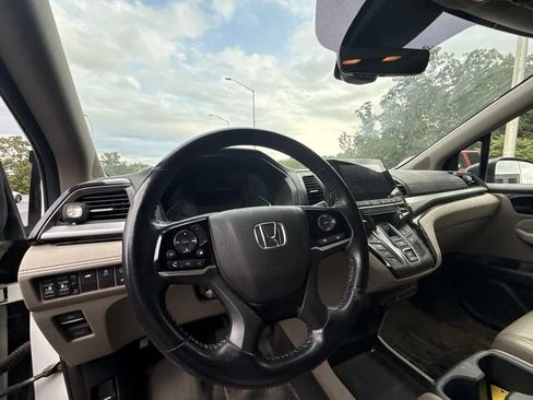 Used 2022 Honda Odyssey Touring image 7