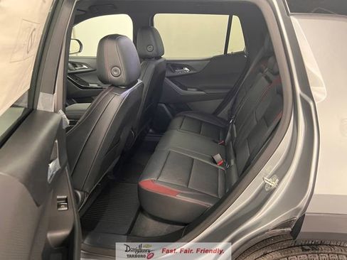 New 2026 Chevrolet Equinox RS w/ Convenience Package III FWD image 31