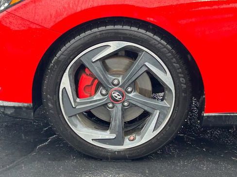 Used 2020 Hyundai Veloster Turbo FWD image 12