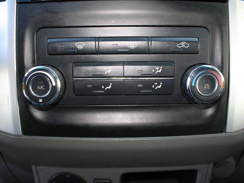 Used 2015 Nissan Frontier S image 15