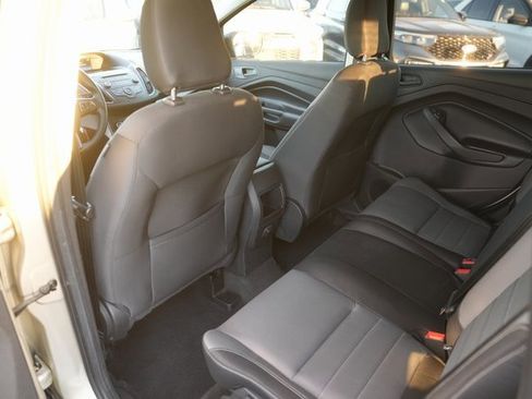 Used 2018 Ford Escape S image 11