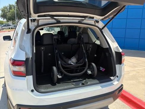 Used 2023 Honda Pilot EX-L image 11