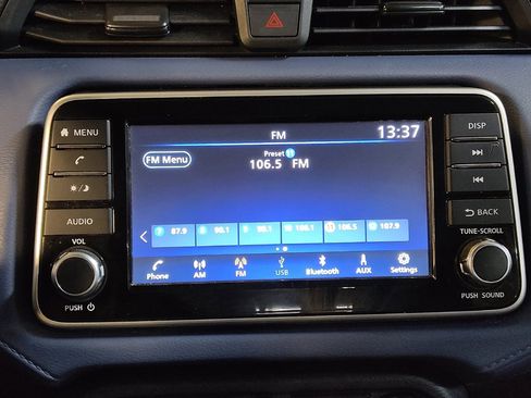 Used 2023 Nissan Versa SV FWD image 25