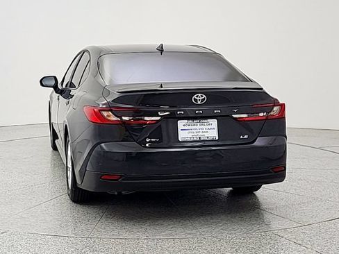 Used 2025 Toyota Camry LE FWD image 6