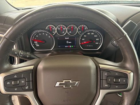 Used 2020 Chevrolet Silverado 1500 RST AWD/4WD image 14