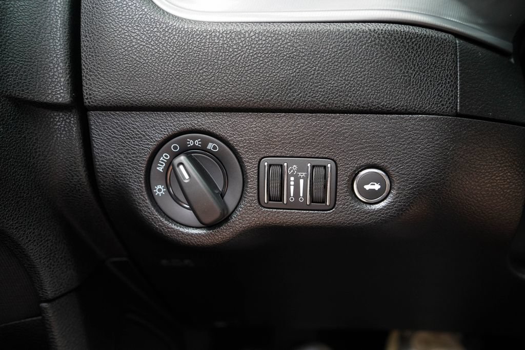 Used 2023 Dodge Charger GT RWD image 29