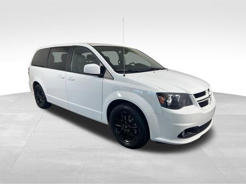 Used 2020 Dodge Grand Caravan GT FWD image 8