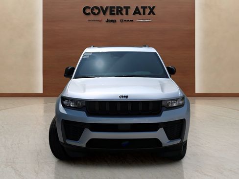 New 2026 Jeep Grand Cherokee Altitude RWD image 8