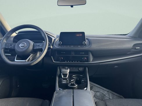 Used 2024 Nissan Rogue SV image 23