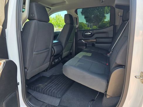 Used 2021 GMC Sierra 1500 SLE image 29