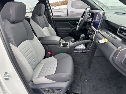 New 2026 Toyota Tacoma TRD Off-Road AWD/4WD image 8