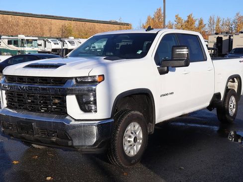 Used 2023 Chevrolet Silverado 2500 LT image 1