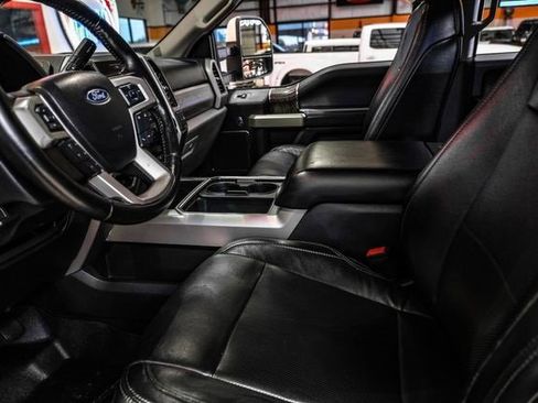 Used 2019 Ford F250 Lariat w/ Lariat Value Package image 22