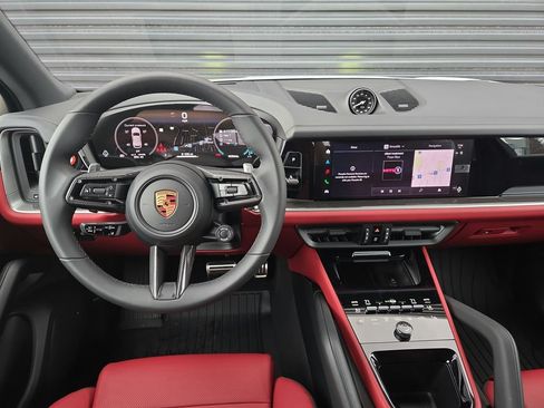 New 2026 Porsche Cayenne S AWD/4WD image 8