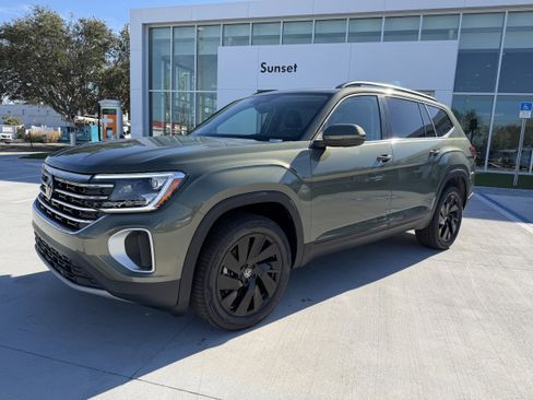 New 2026 Volkswagen Atlas SE image 7