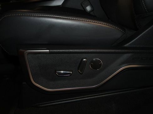 Used 2023 Ford F150 Raptor AWD/4WD image 9