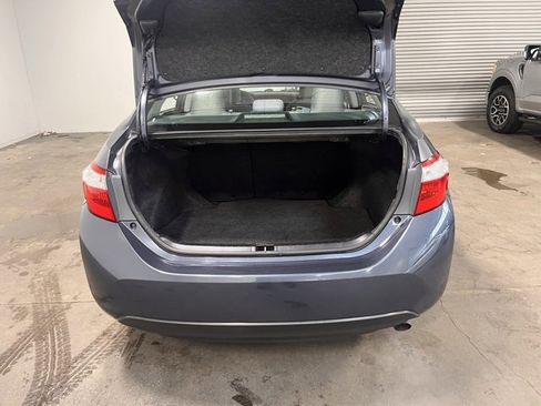 Used 2015 Toyota Corolla L image 16
