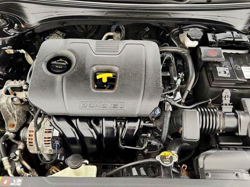 Used 2019 Kia Forte LXS FWD image 26