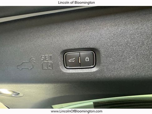 New 2026 Lincoln Navigator L Reserve AWD/4WD image 32