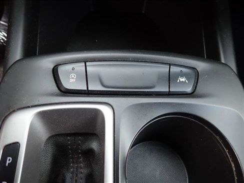 Used 2024 Chevrolet Trax LS w/ LS Convenience Package FWD image 20