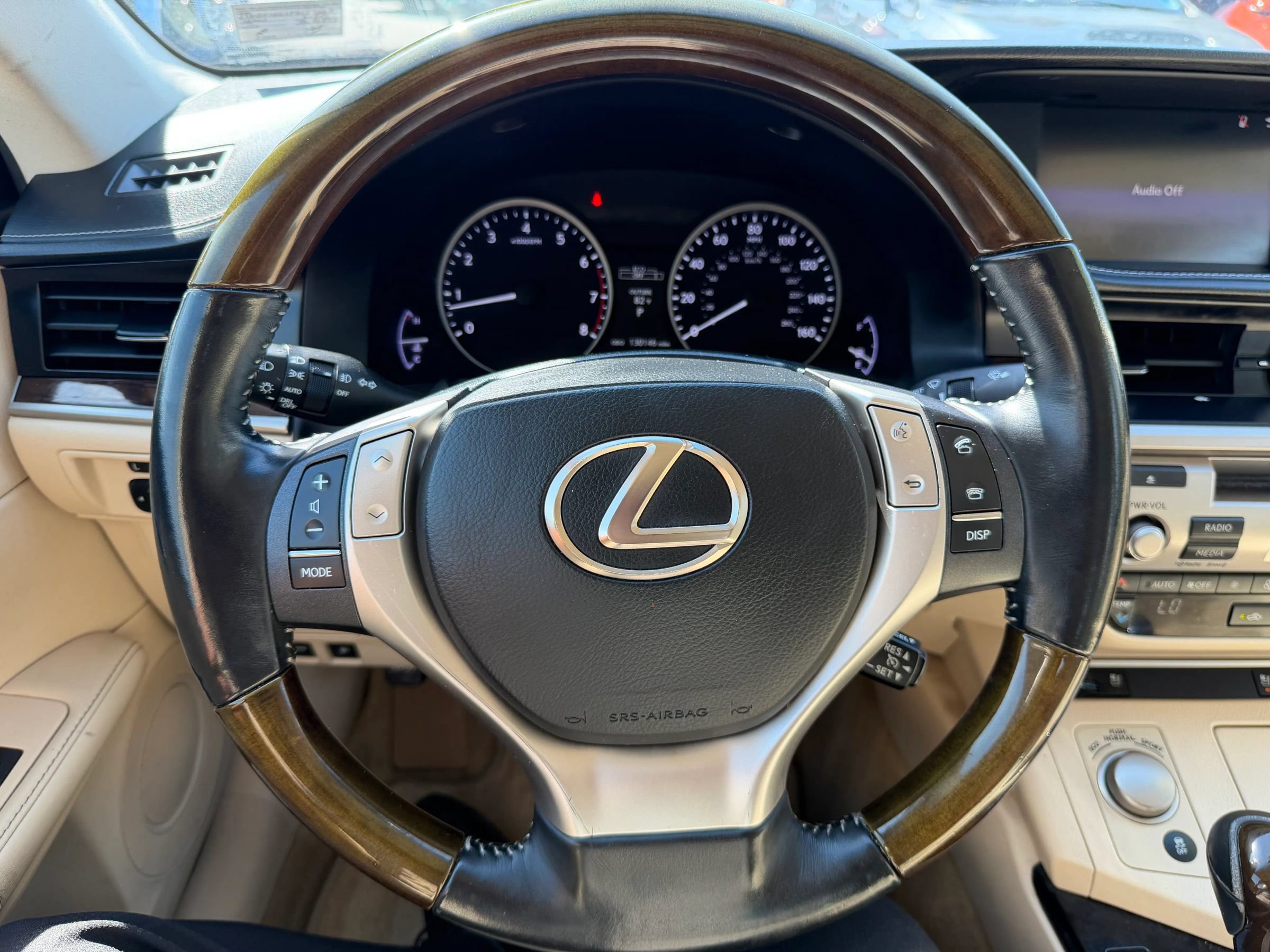 Used 2015 Lexus ES 350 w/ Premium Package FWD image 25