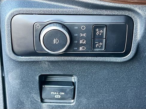 Used 2024 Ford Bronco Outer Banks AWD/4WD image 10