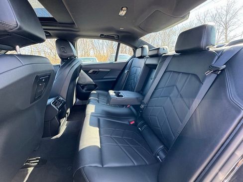 Certified 2025 BMW 530i xDrive image 25