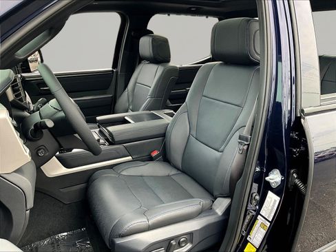 New 2026 Toyota Tundra Platinum AWD/4WD image 17