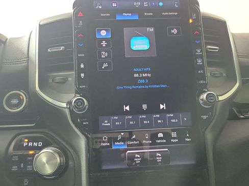 Used 2025 RAM 1500 Laramie w/ Night Edition image 18