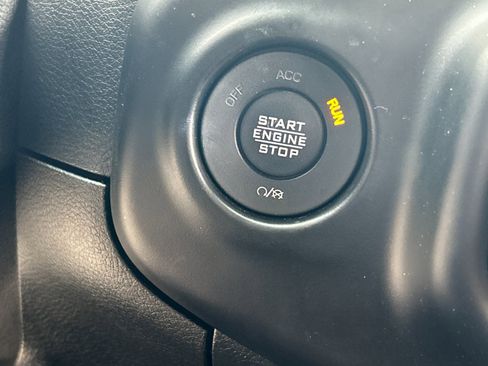 Used 2021 Jeep Wrangler Unlimited Rubicon w/ Steel Bumper Group image 23