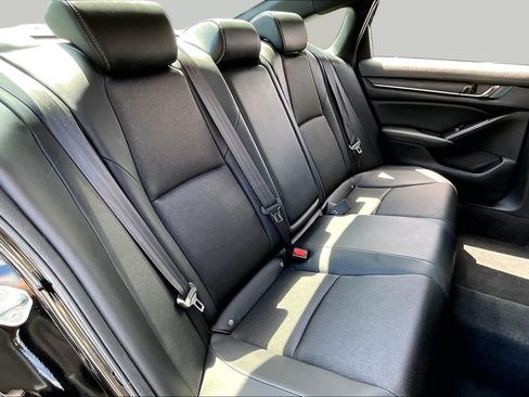 Used 2022 Honda Accord Sport image 21