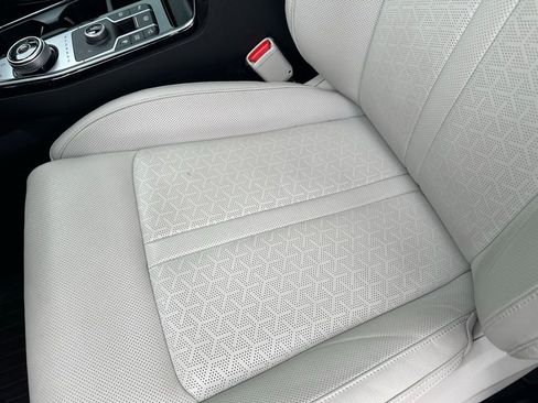 Used 2023 Kia Sorento SX Prestige w/ Panoramic Sunroof Package image 25