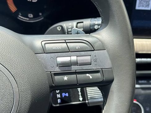 Used 2025 Hyundai Sonata SEL FWD image 28
