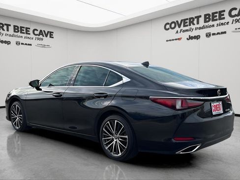 Used 2024 Lexus ES 350 w/ Premium Package image 6