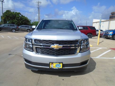 Used 2015 Chevrolet Suburban LT w/ Texas Edition RWD image 2
