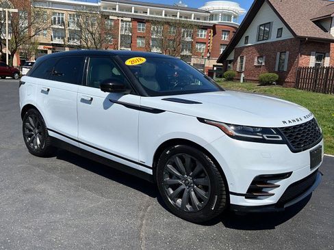 Used 2018 Land Rover Range Rover Velar R-Dynamic SE AWD/4WD image 39
