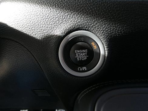 Used 2023 Dodge Challenger R/T RWD image 21