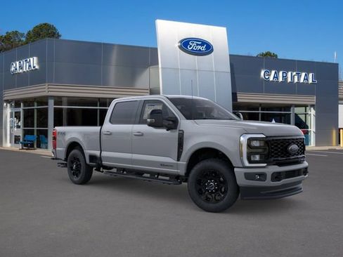 New 2026 Ford F250 Lariat w/ Black Appearance Package AWD/4WD image 7