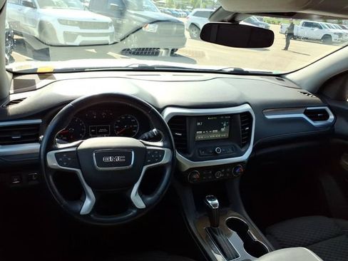 Used 2019 GMC Acadia SLE AWD/4WD image 10
