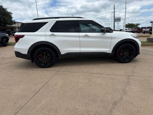 Used 2020 Ford Explorer ST w/ ST Street Pack AWD/4WD image 8