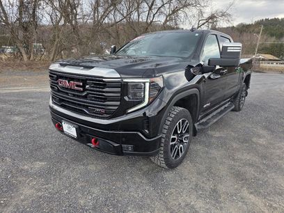 Used 2024 GMC Sierra 1500 AT4 w/ Technology Package
