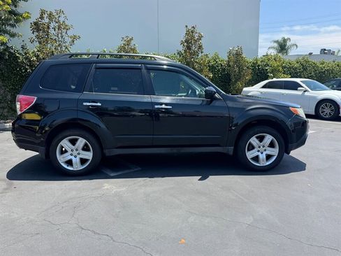 Used 2010 Subaru Forester 2.5X Limited image 8